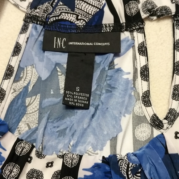 INC International Concepts Scoop Neck Sleeveless Blouse - Picture 5 of 6